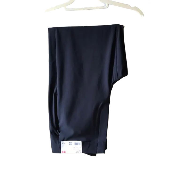 Uniqlo Smart Ankle Pants - Color: navy, Size: L